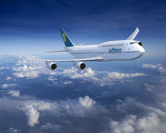 Boeing, Lufthansa Sign Order for Fuel-Efficient 747-8 Intercontinental