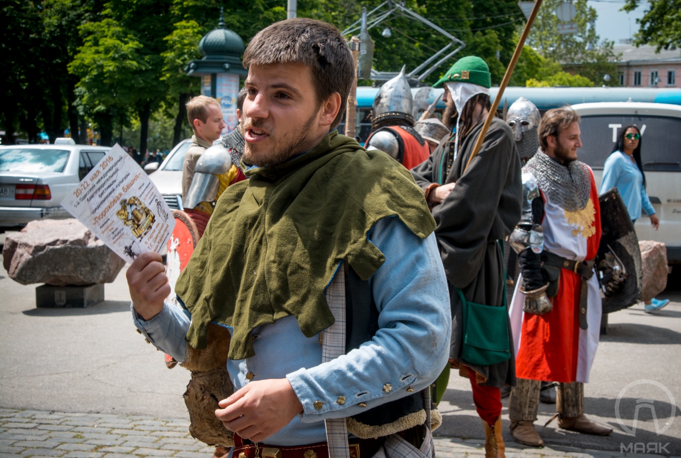 средневековые рыцари на Дерибасовской (9)