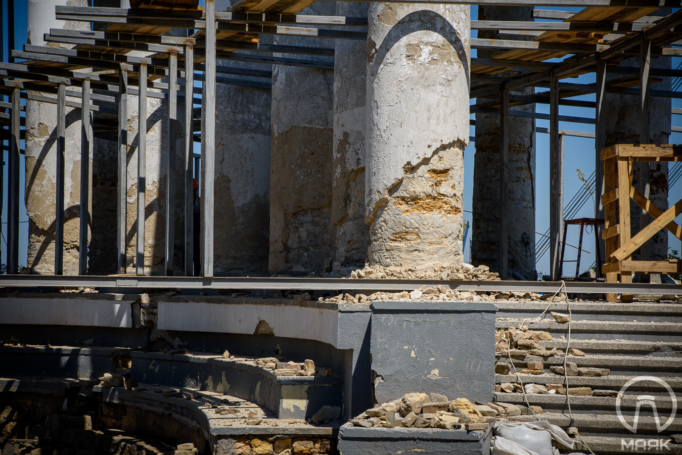 Реставрация колоннады (10)