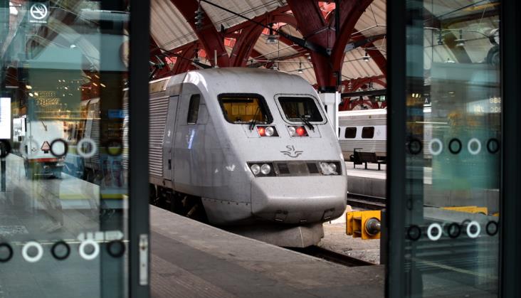 Швеция полностью отказывается от железнодорожных билетных касс