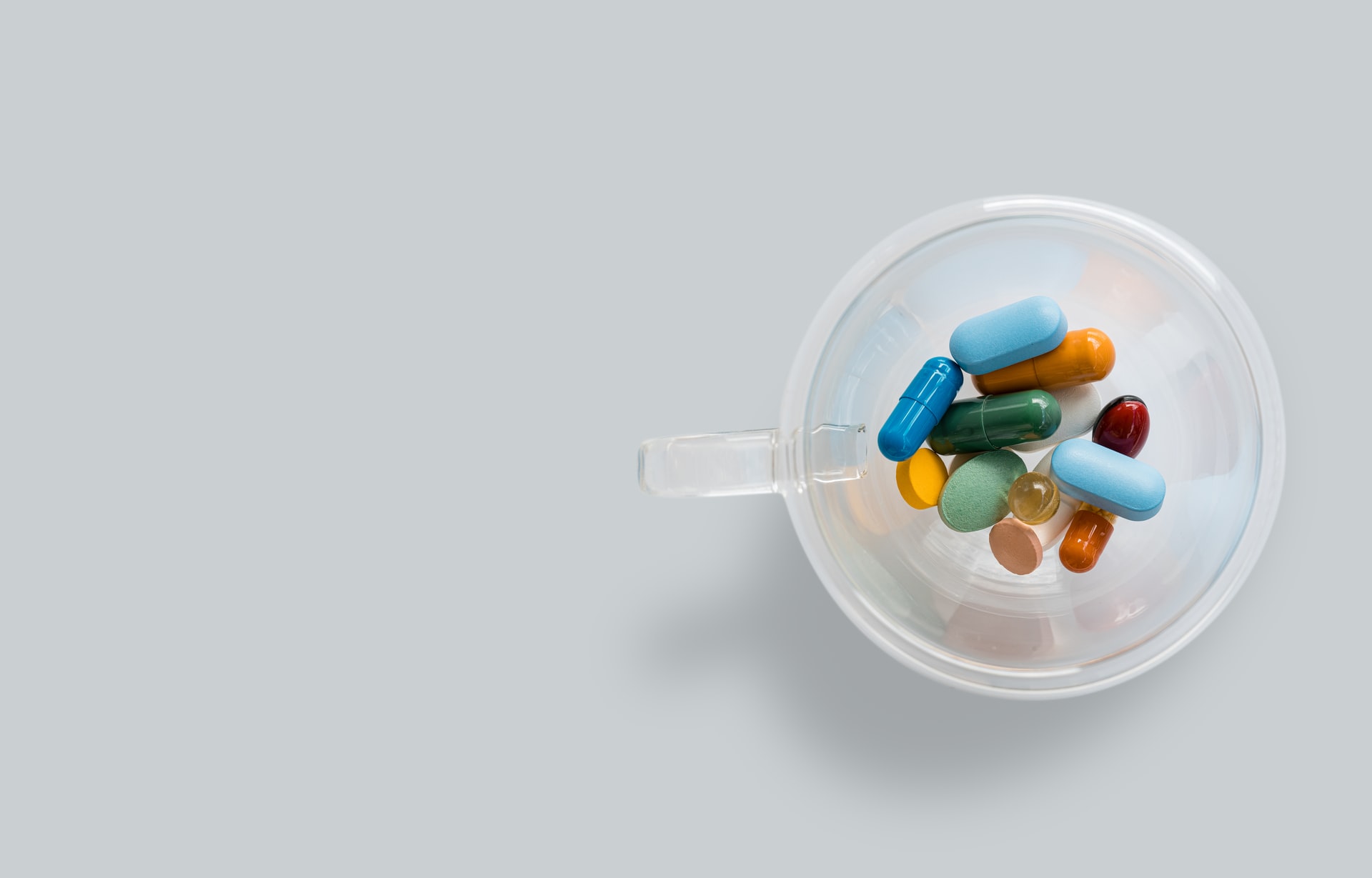 Антибиотики будут продавать только по е-рецепту — МОЗ