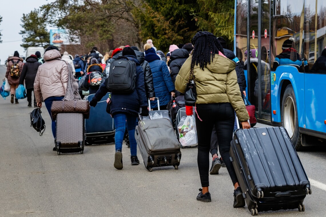 Британська програма для біженців може бути небезпечною для українок