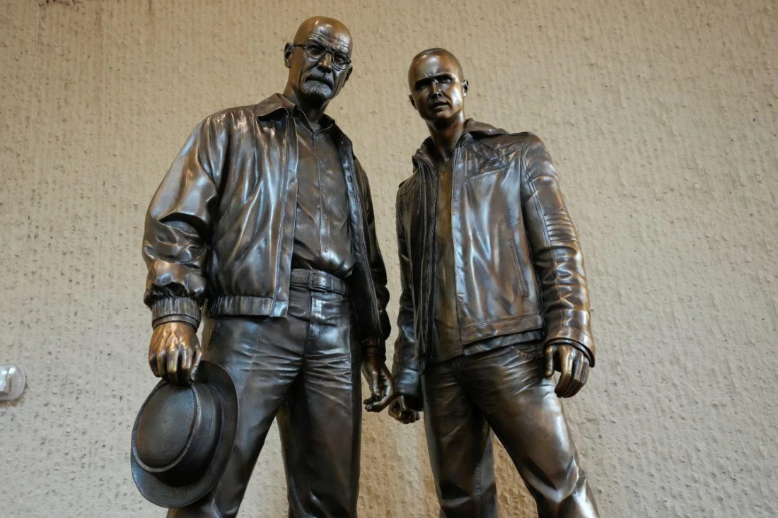 В Альбукерке встановили пам’ятник Волтеру Вайту та Джессі Пінкману з Breaking Bad