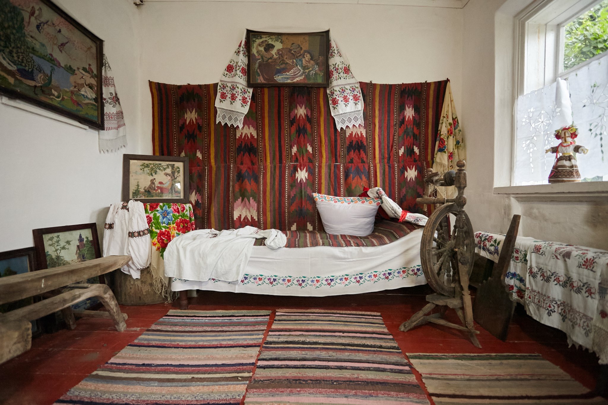 «Баба Єлька. Експедиція на піч». Як на Кіровоградщині зберігають традиційну культуру регіону
