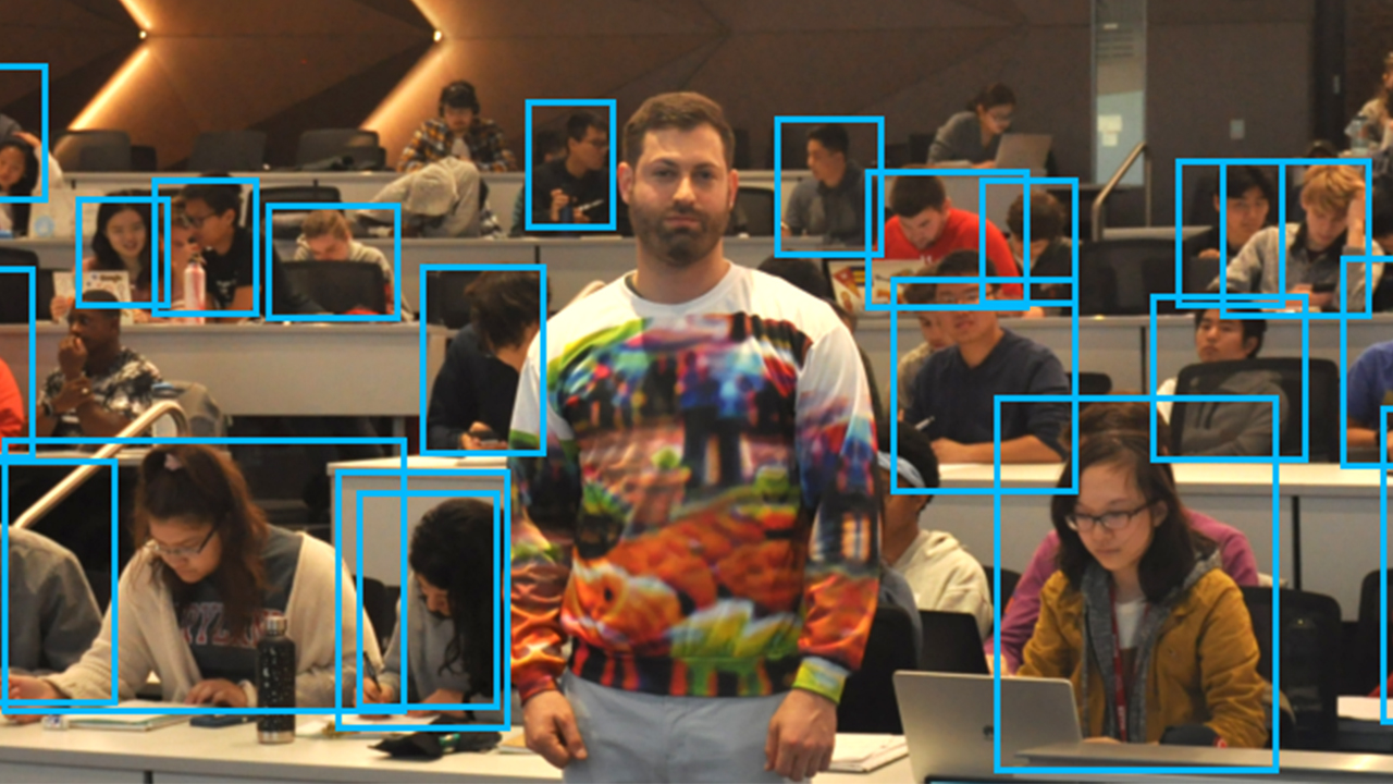 У США створили «светр-невидимку» проти системи розпізнавання облич