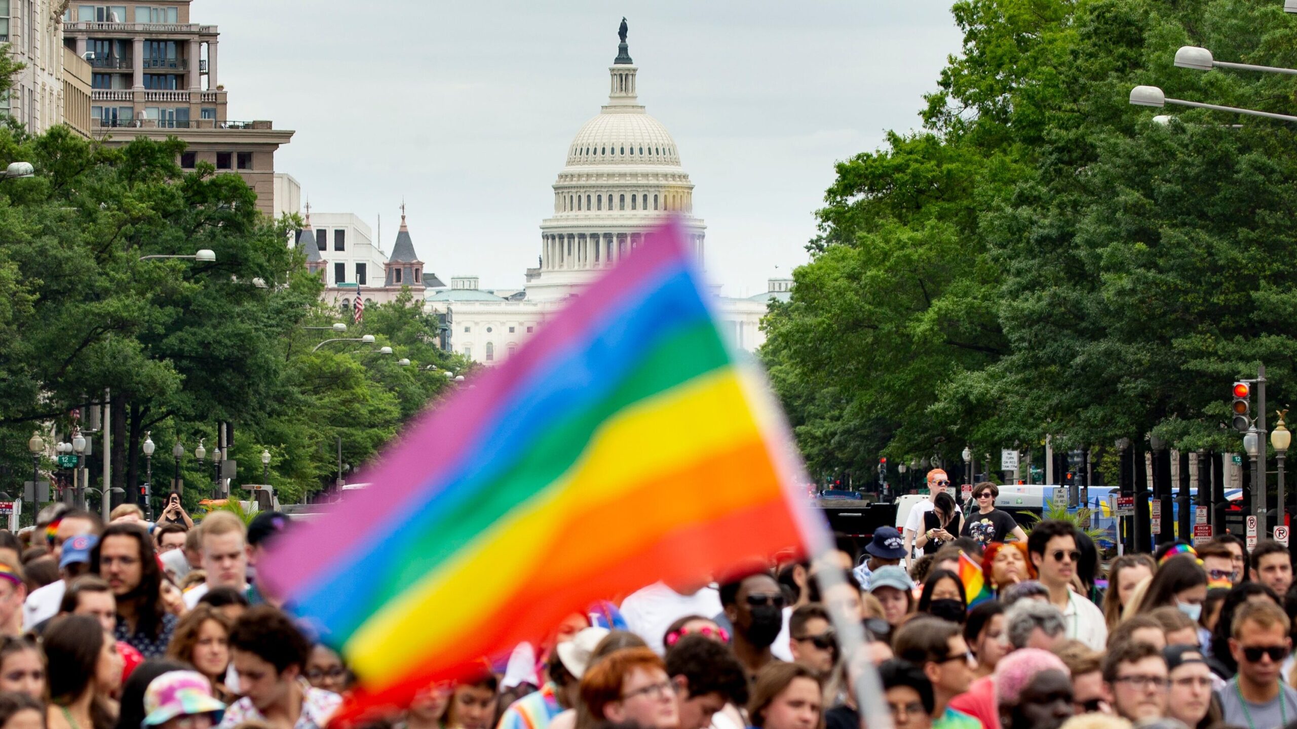 Сенат США ухвалив закон про легалізацію одностатевих шлюбів
